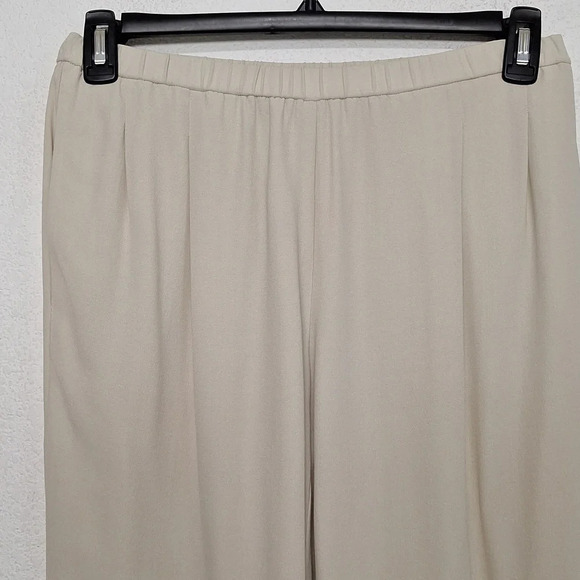 Eileen Fisher Quiet Luxury Cream Preppy 100% Silk Baggy Tapered Trouser Pants XS - Picture 2 of 10